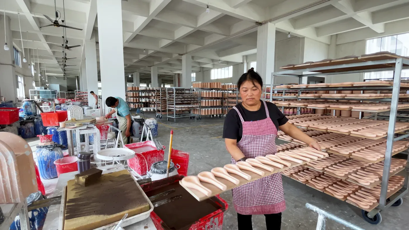 Board of freshly glazed pieces